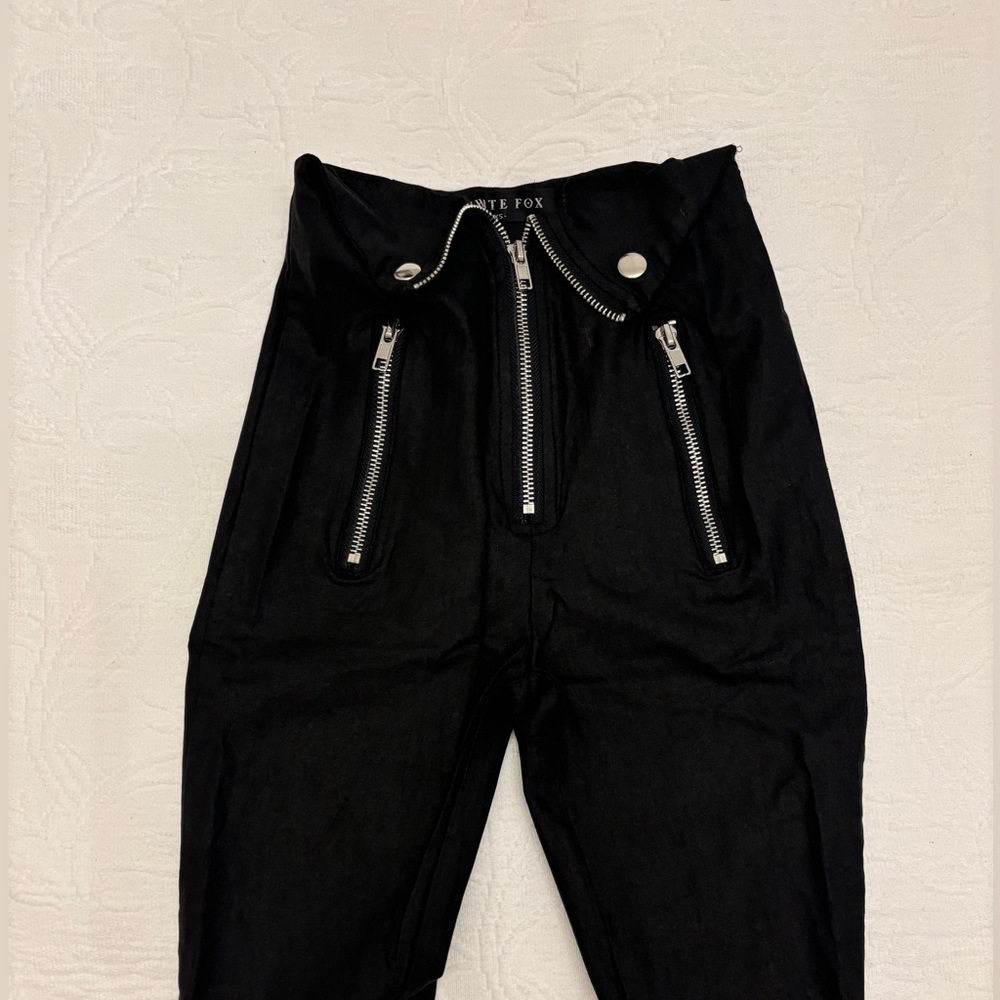 White Fox Boutique Black High-Waisted Pants